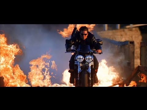 Mission Impossible 2 - Chase Scene - Tom Cruise | мотоциклы Triumph