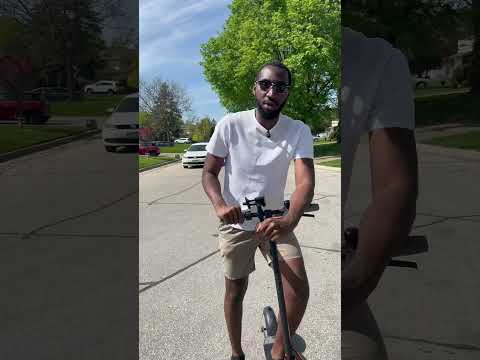 Comparing the Bird electric scooter to the Segway Ninebot F40 electric kick scooter #segway #bird